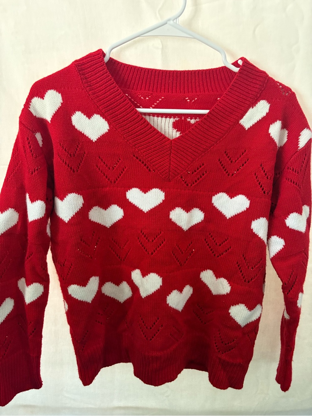 Red Heart Print V-Neck Sweater - Unbranded